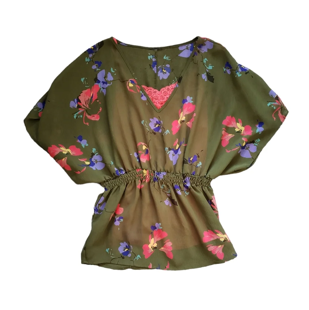 Sheer floral batwing sleeve top with free coordinating layering cami